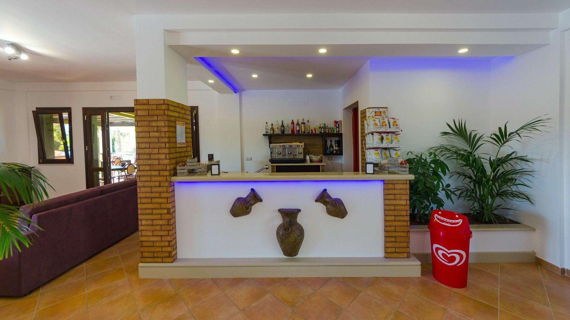 Residence Hydria Campofelice Di Roccella Bagian luar foto
